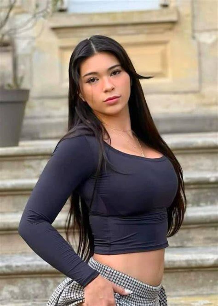Aishah Sofey: The Buzz Around Her OnlyFans Leak