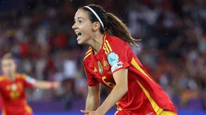 Aitana Bonmatí: The Heart Behind the Talent
