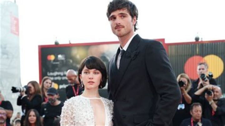 Cailee Spaeny Couple: A Deep Dive into Her Relationship Status and Insights