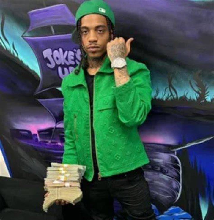 Celebrating the Unique Journey of Bloodhound Lil Jeff: A Birthday Tribute