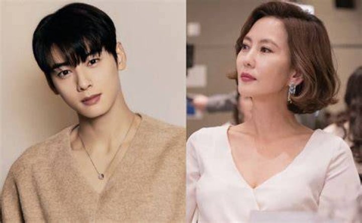 Cha Eun Woo and Kim Se Jeong: The Rising Stars of K-Pop and K-Drama