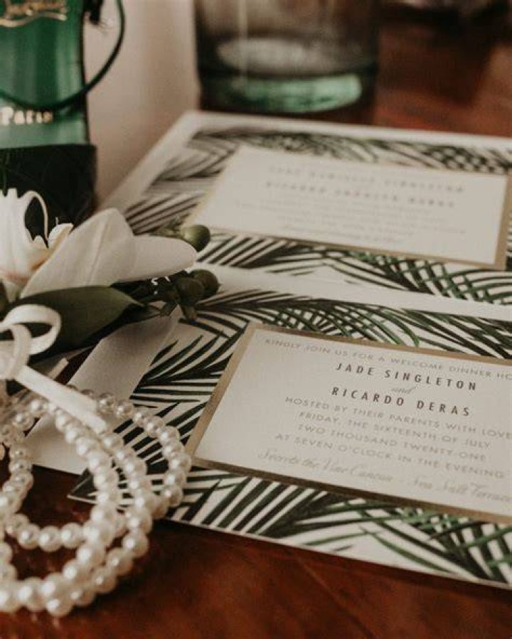 Crafting the Perfect Dinner Party Invitation: A Comprehensive Guide