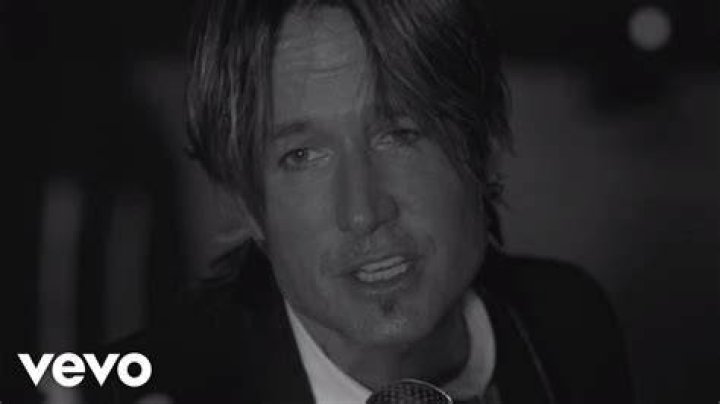 Did Country Music Star Keith Urban Write and Compose "Blue Ain't Your Color"?