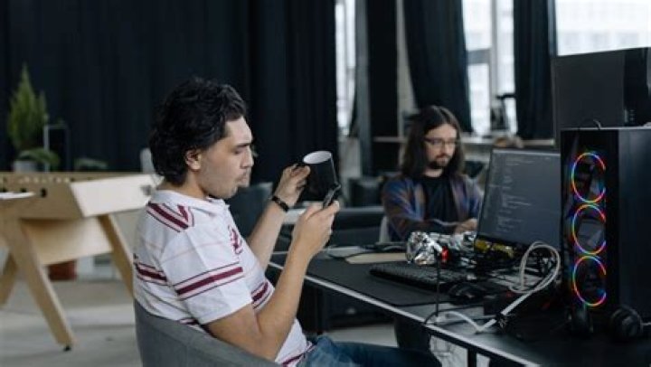 Discover the World of Creativity at www.mobilecreative.org