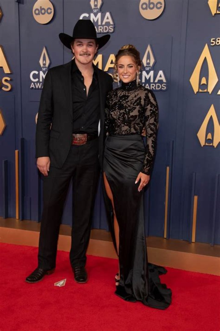 Does Zach Top Have a Wife? Exploring the Personal Life of the Rising Star