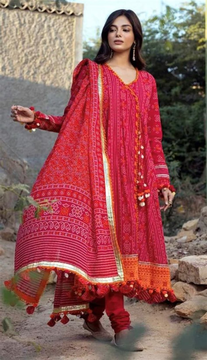 Exploring the Allure of Sexy Pakistan