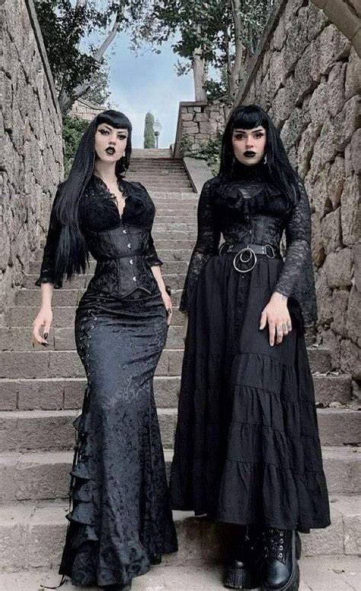 Exploring the Allure of the Trad Goth Outfit: A Journey Through Style