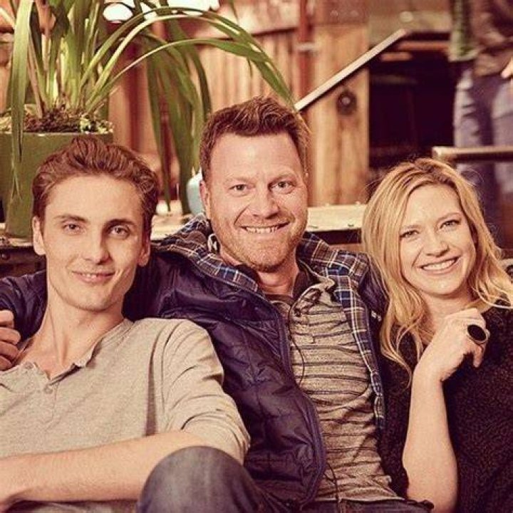 Exploring the Life of Anna Torv: Her Son and Father