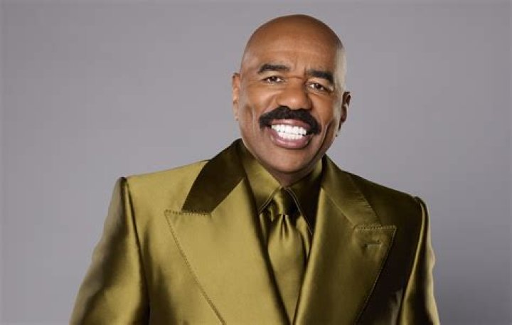 How Much Does Steve Harvey Weigh? Unveiling the Comedian's Weight and Health Journey