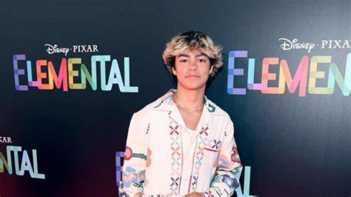 Is Malachi Barton Single? Exploring the Life of the Rising Star