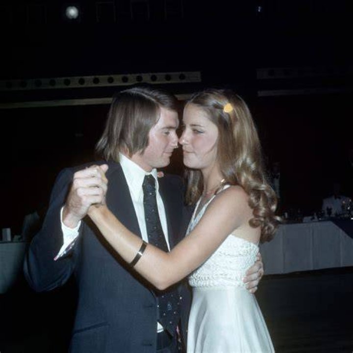 Jimmy Connors and the Battle Against Cancer: A Journey of Love and Resilience