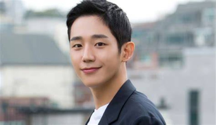 Jung Hae In: The Rising Star of K-Dramas