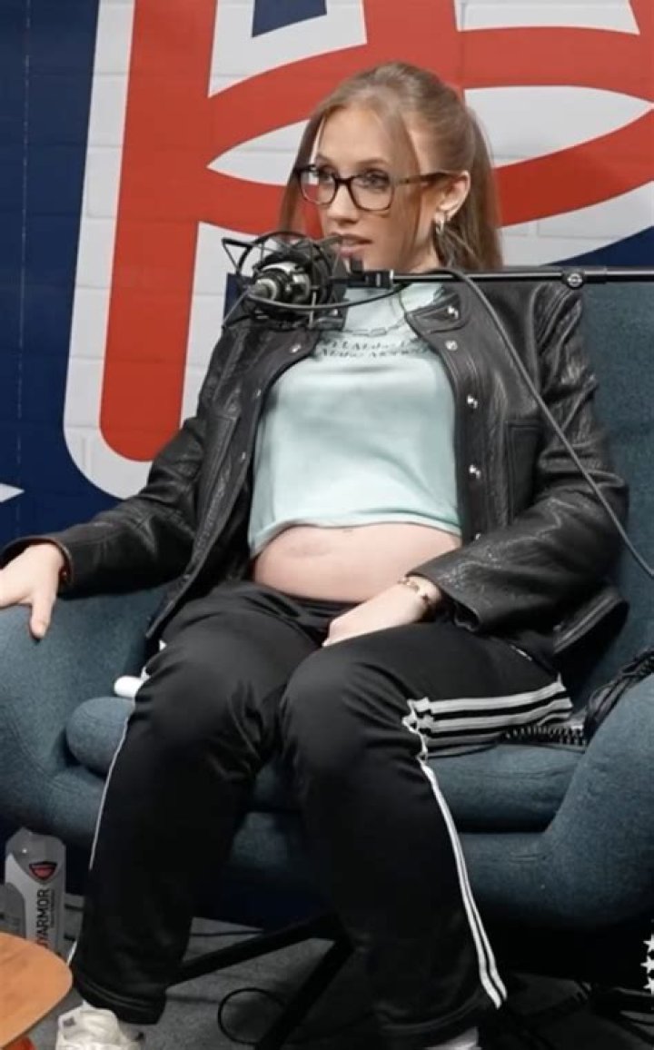 Kat Timpf Baby: A Rising Star in the Digital Era