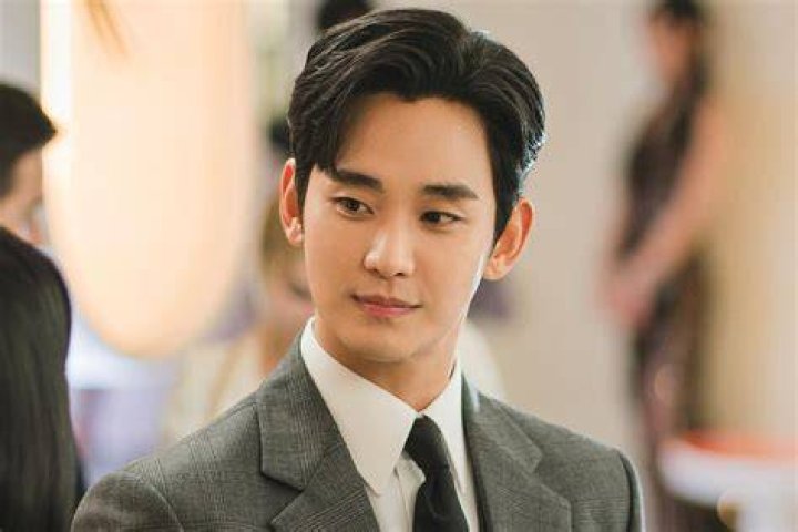 Kim Soo-hyun: The Rise of a Korean Drama Superstar