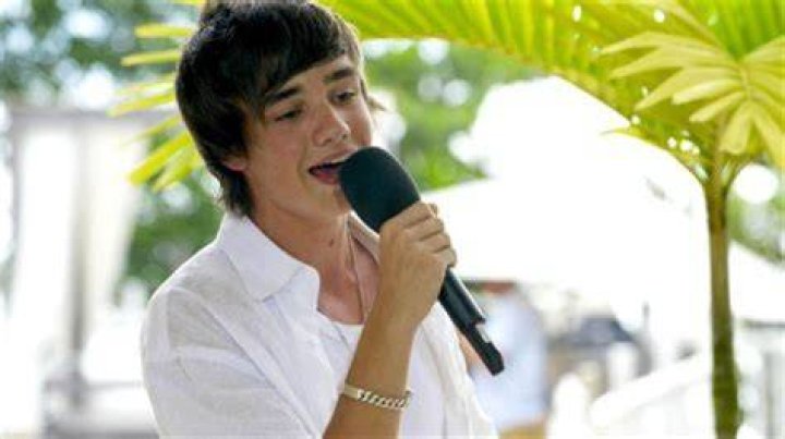 Liam Payne's Mic: A Journey Through Sound and Style
