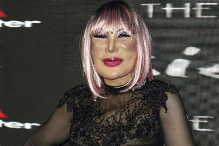 Lyn May: The Dazzling Star of Mexican Entertainment