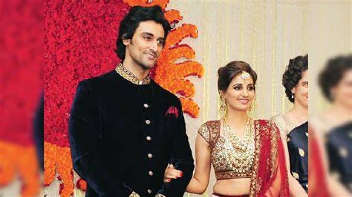 Naina Bachchan: The Rising Star of Bollywood