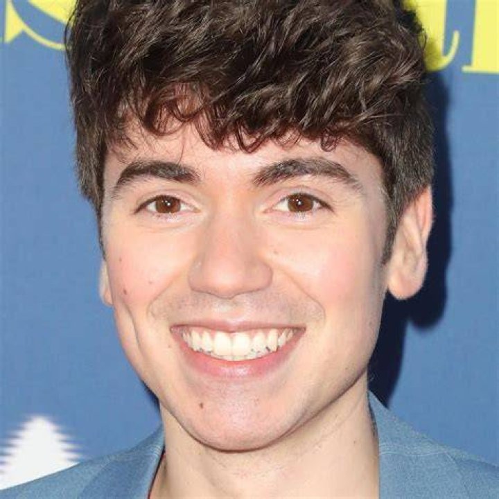Noah Galvin: Born Female - A Journey of Self-Discovery and Transformation