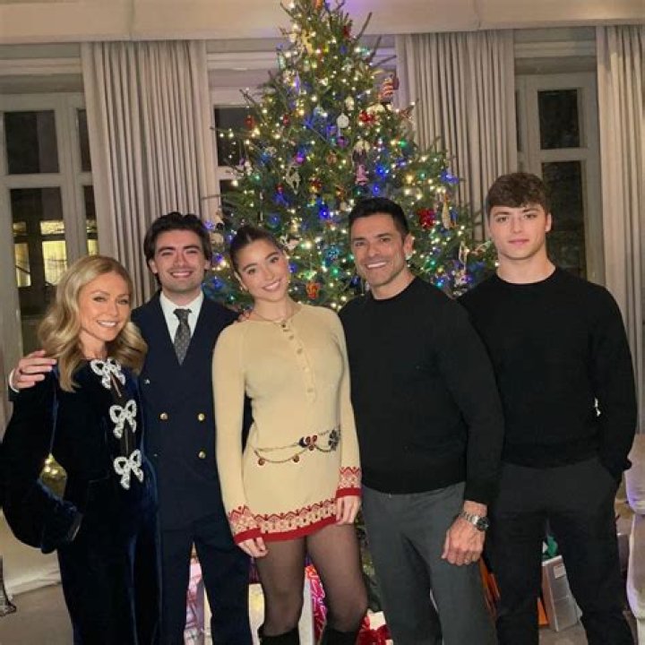 Photos of Kelly Ripa and Family: A Closer Look at Her Beautiful Life