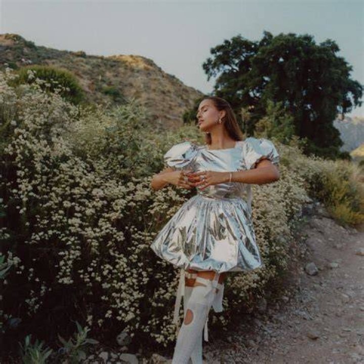 Snoh Aalegra's Love Story: Who is Her Husband?