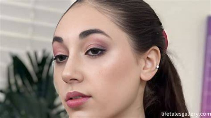 Tiana Blow: Rising Star in the Music Industry