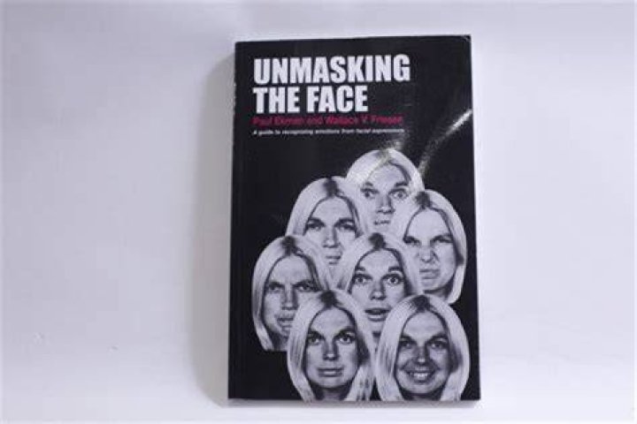 Unmasking the Phenomenon of Infulncersgonewild