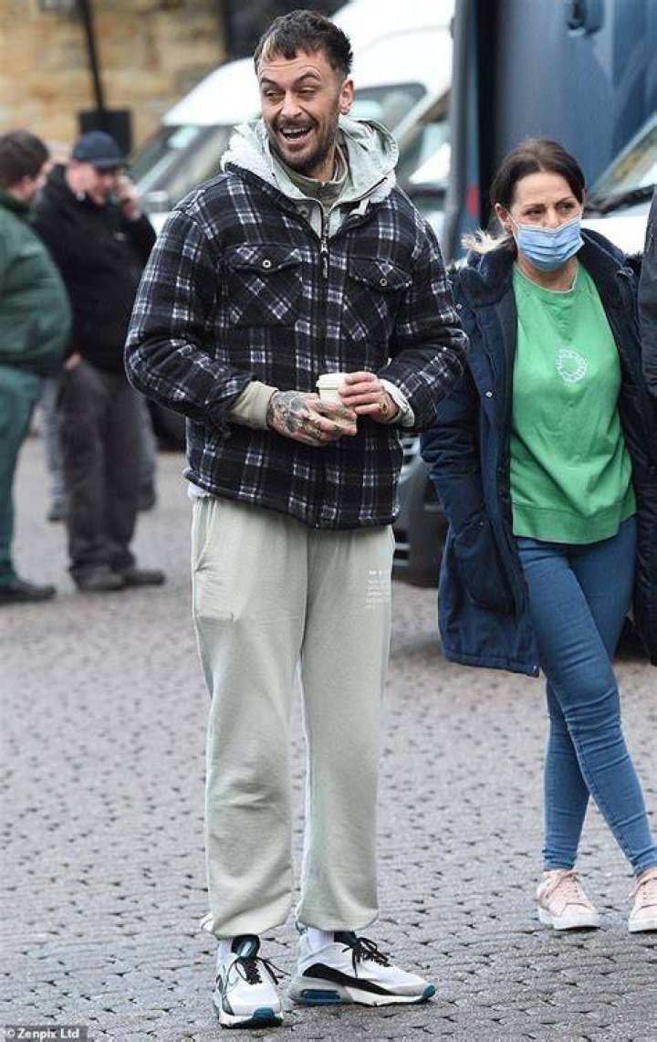Unraveling Joe Gilgun's Relationships: A Deep Dive