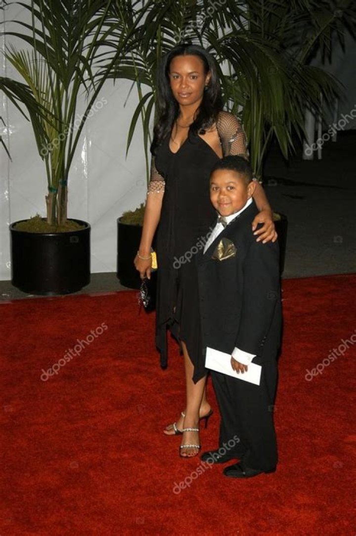 Unraveling the Mystery: Is Emmanuel Lewis Married?