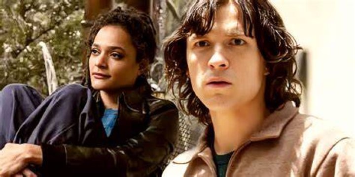 Unraveling the Romance: What Episode Do Harper and Justin Date?