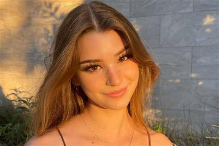Unveiling Brooke Monk: The Controversy Surrounding Brooke Monk Porn