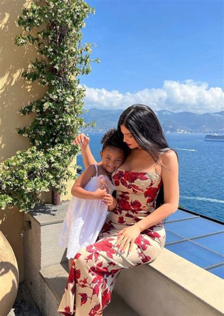 Unveiling Kylie Jenner's Journey: How Old Was Kylie When Stormi Was Born?