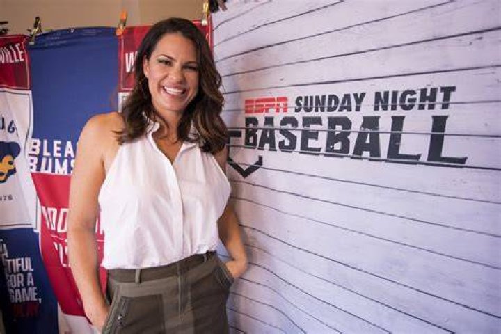 Unveiling the Details: Jessica Mendoza's Bra Size and More