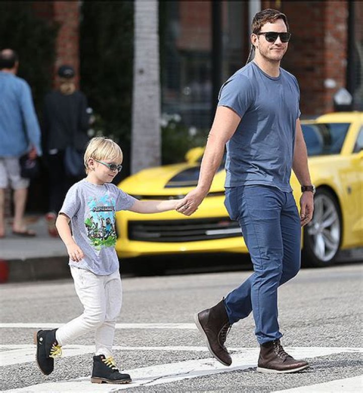 Unveiling the Life of Hijo de Chris Pratt: A Glimpse into the Young Star's World