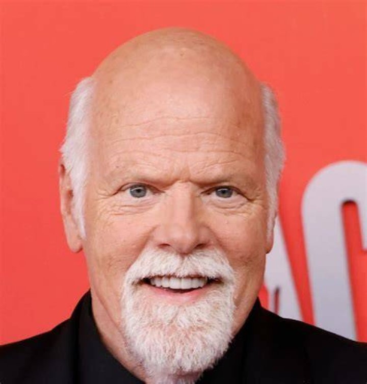 Unveiling the Mystery of Rex Linn's Teeth