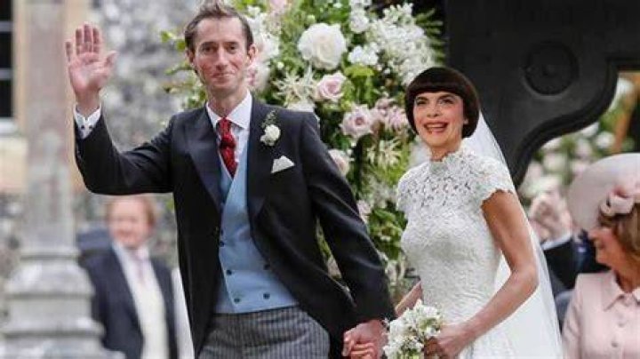 Unveiling the Mystique: Is Mireille Mathieu Married?
