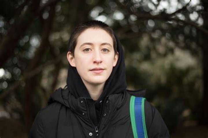 Unveiling the Wealth of Greta Kline: Exploring Her Net Worth