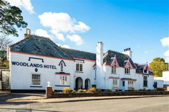 Woodlands Boutique Hotel: A Luxurious Retreat in the Heart of Nature
